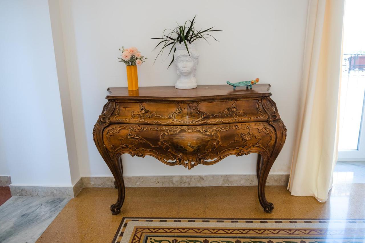 Ausa Suites Palermo Buitenkant foto
