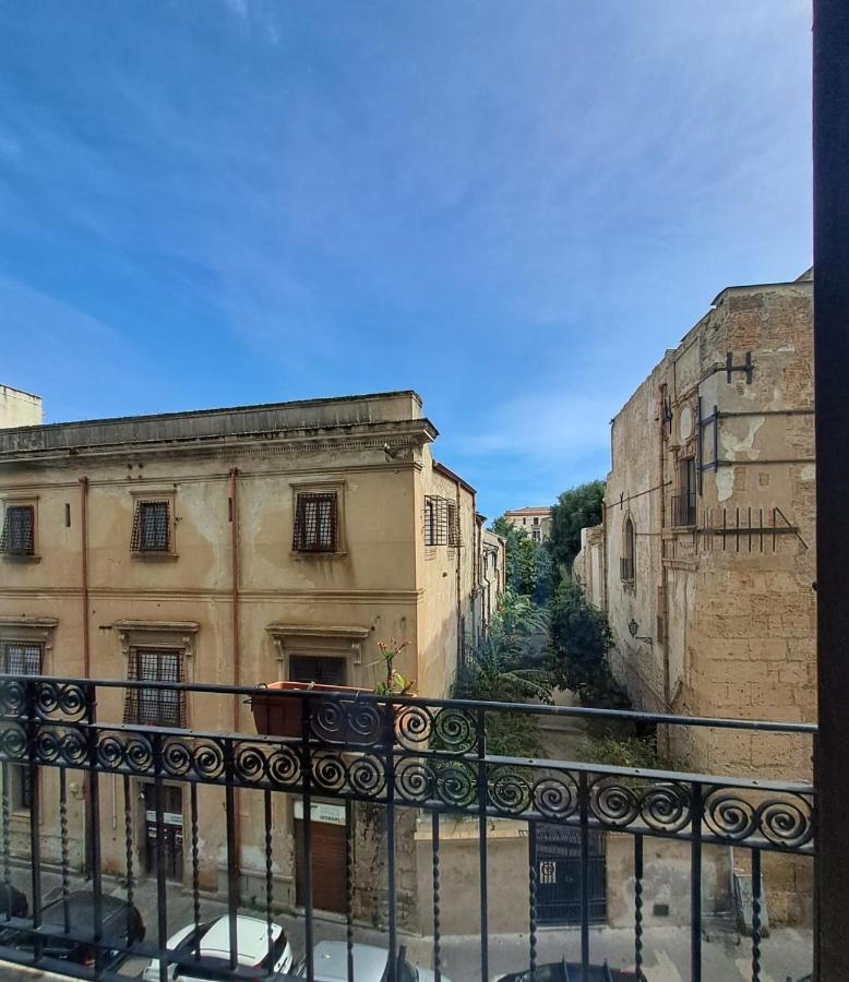 Ausa Suites Palermo Buitenkant foto