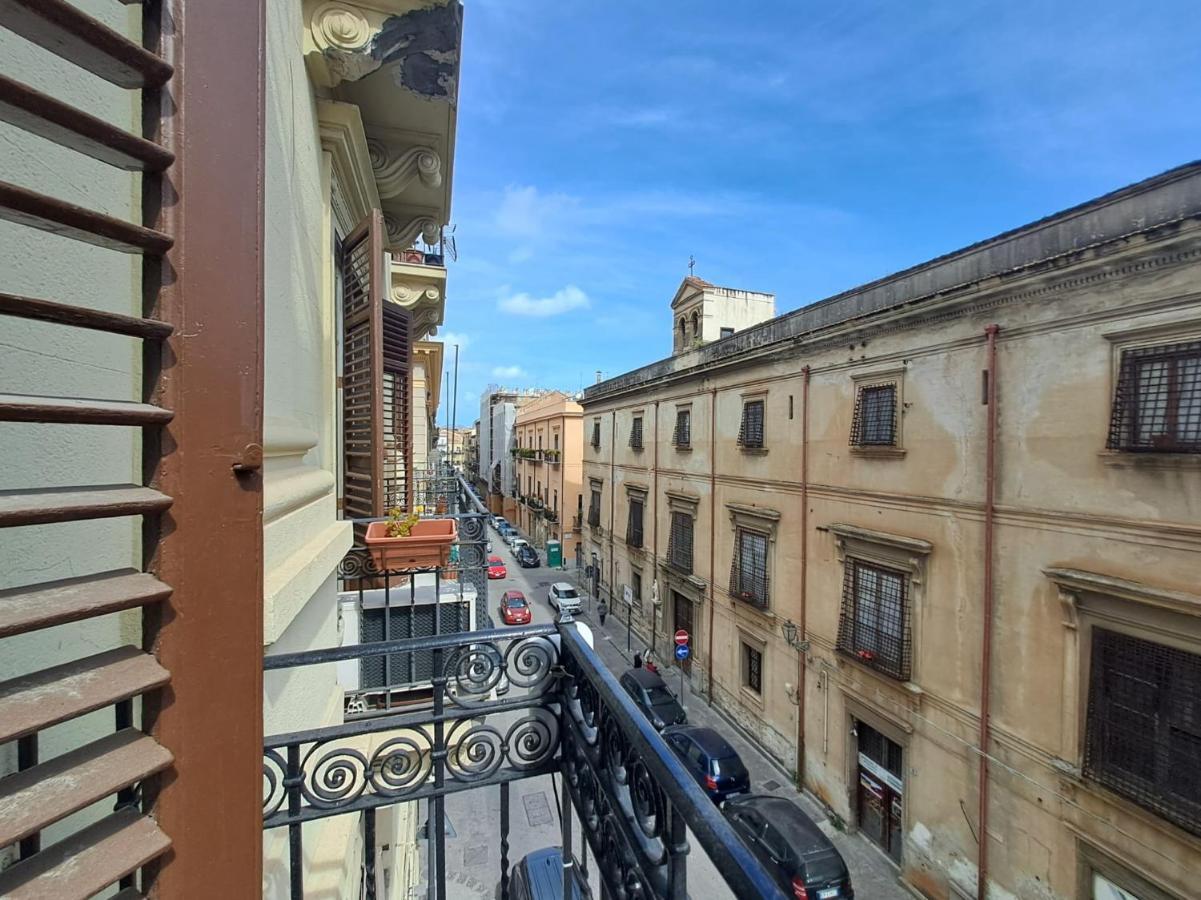 Ausa Suites Palermo Buitenkant foto